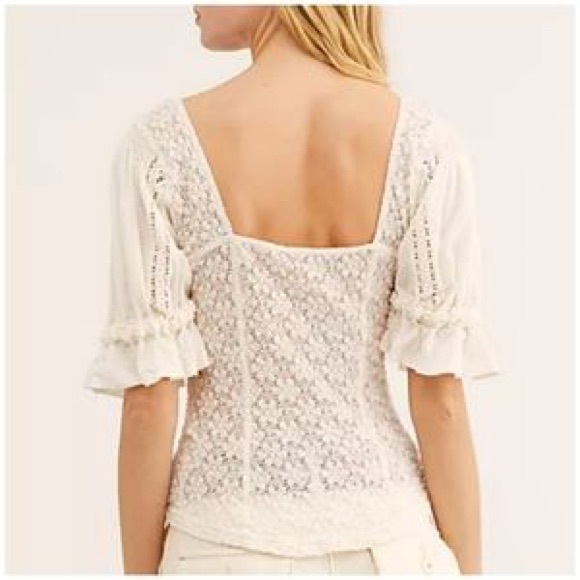 SOLD! NWT Free People Spring Fling Lace Top Ivory Top Sz M - Picture 4 of 7